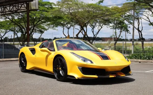 Ferrari 488 2021