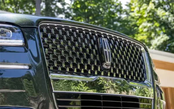 Lincoln Navigator