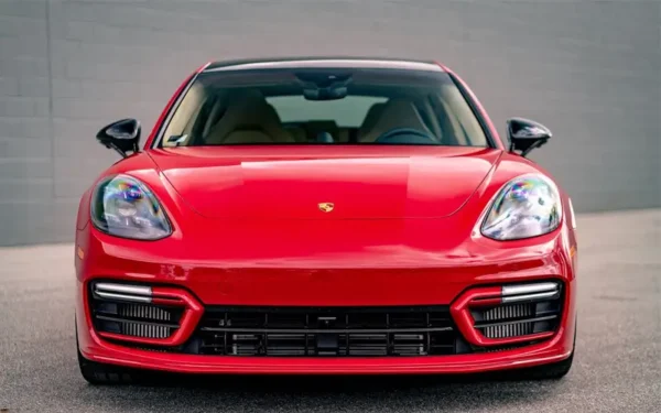Porsche Panamera GTS 2021