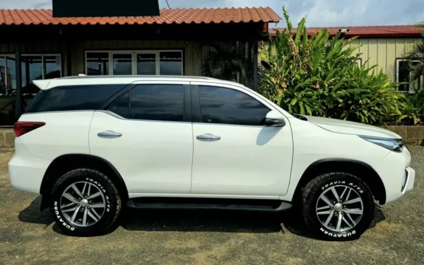 Toyota Fortuner 2020